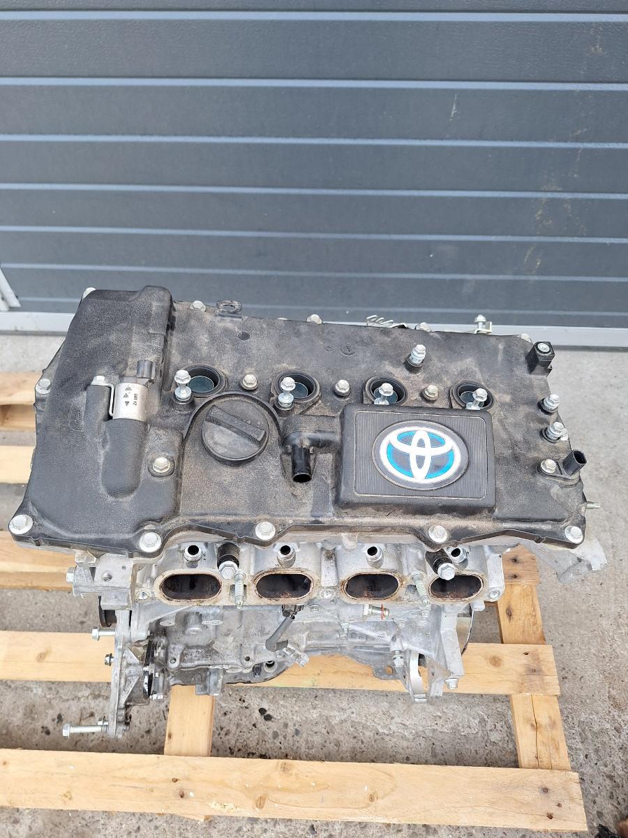 Motor TOYOTA COROLLA _E21_ 2018 -> 1.8 Hybrid 2ZR-FXE