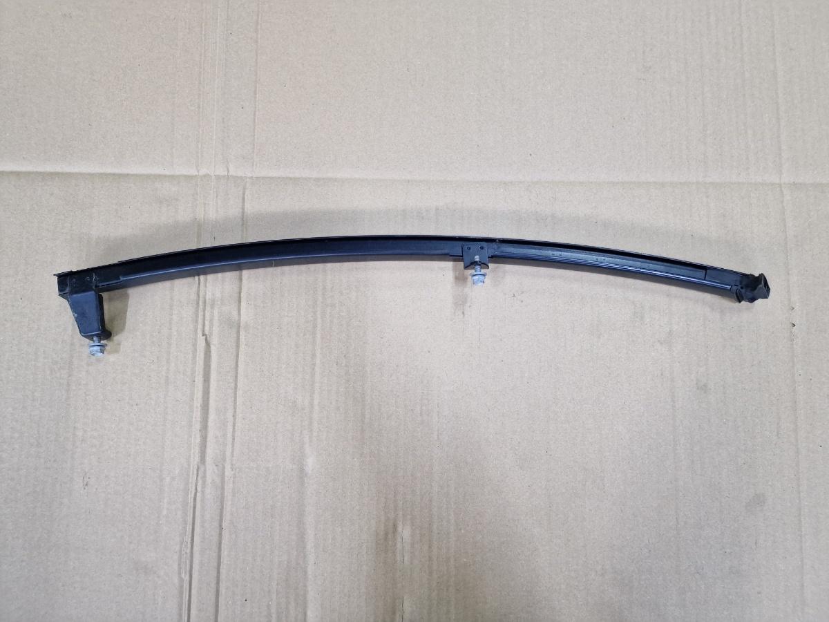 Suport montare geam dreapta fata TOYOTA COROLLA _E21_ 2018 -> 1.8 Hybrid 2ZR-FXE 15FR
