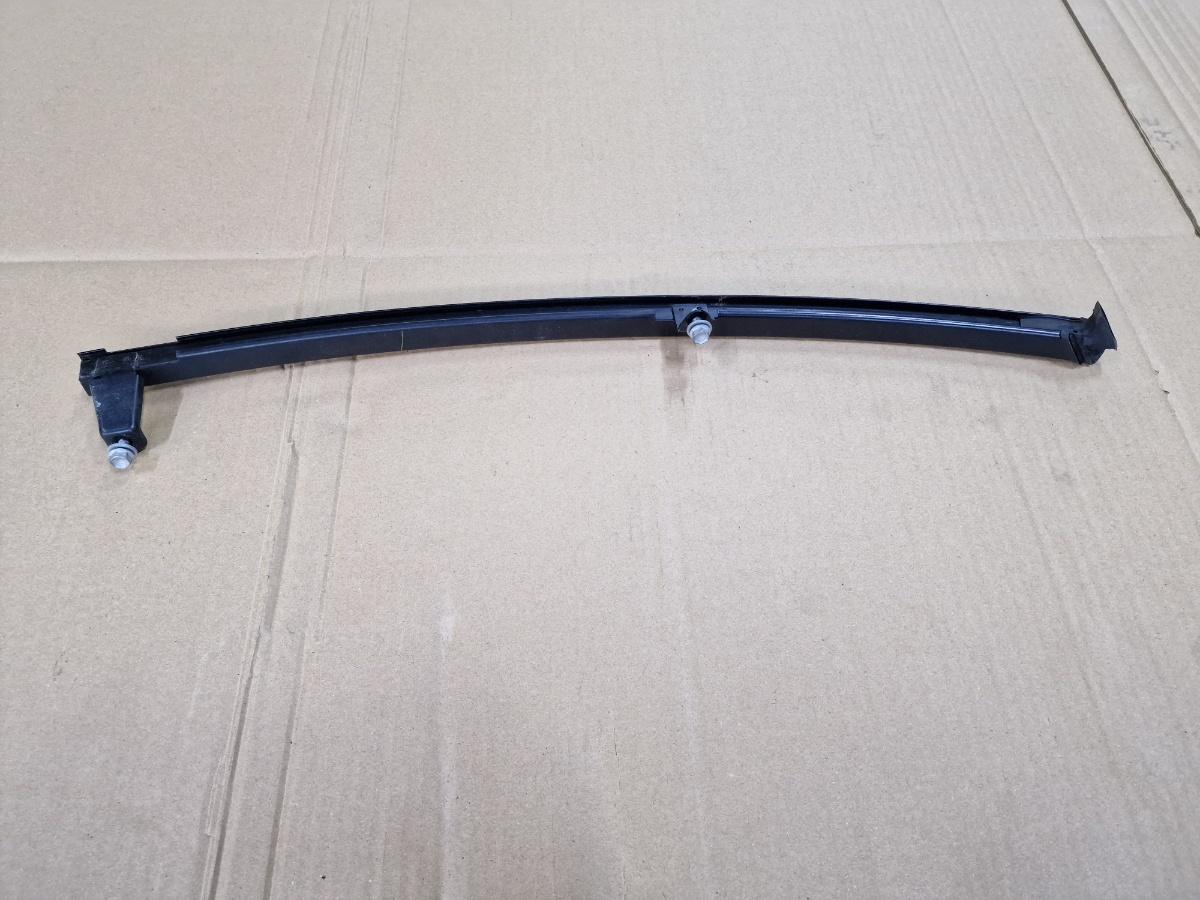 Suport montare geam dreapta fata TOYOTA COROLLA _E21_ 2018 -> 1.8 Hybrid 2ZR-FXE 15FR