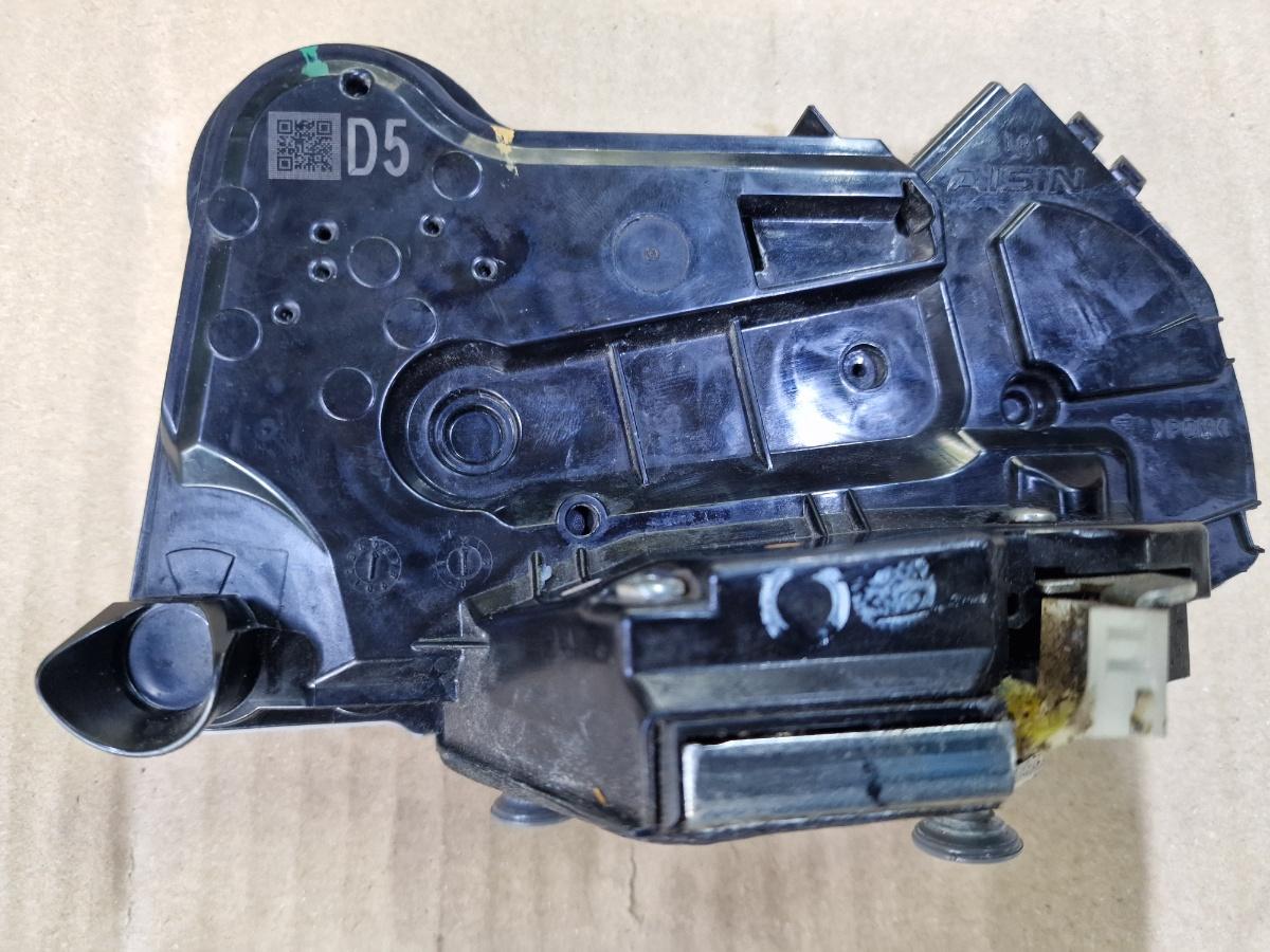 Broasca usa dreapta fata TOYOTA COROLLA _E21_ 2018 -> 1.8 Hybrid 2ZR-FXE 6903502020