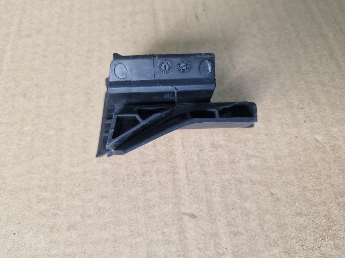 Ornament colt portiera dreapta fata TOYOTA COROLLA _E21_ 2018 -> 1.8 Hybrid 2ZR-FXE 67837-020880