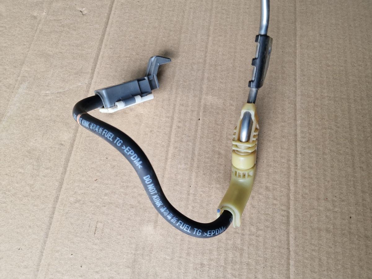 Rampa presiune injectoare cu furtun TOYOTA COROLLA _E21_ 2018 -> 1.8 Hybrid 2ZR-FXE