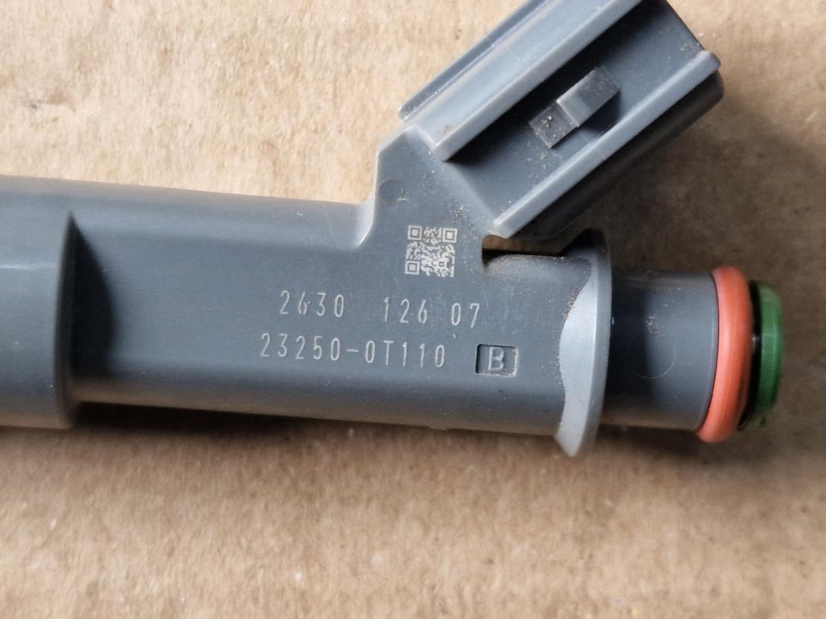 Set injectoare combustibil TOYOTA COROLLA _E21_ 2018 -> 1.8 Hybrid 2ZR-FXE 263012607 23250-0T110
