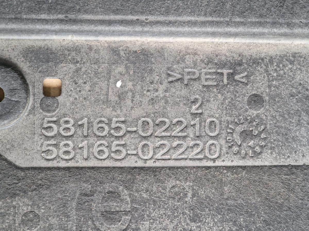 Scut de protectie sub caroserie dreapta TOYOTA COROLLA _E21_ 2018 -> 1.8 Hybrid 2ZR-FXE 58165-02220 58165-02210