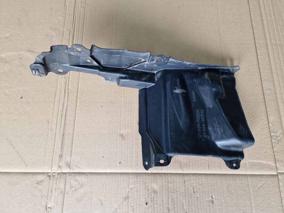 Scut de protectie motor stanga fata TOYOTA COROLLA _E21_ 2018 -> 1.8 Hybrid 2ZR-FXE 51444-02330 51444-02200
