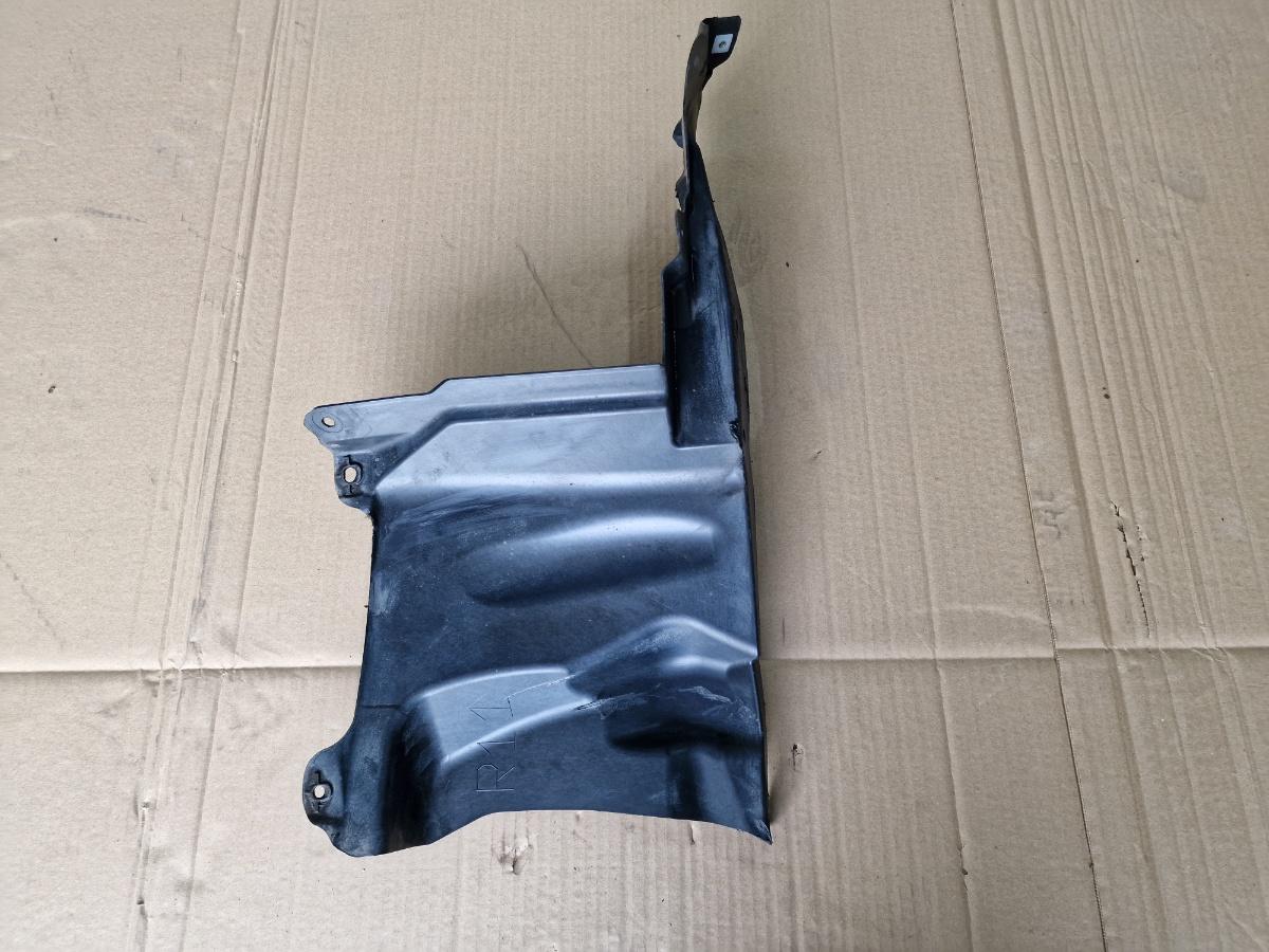Scut de protectie motor dreapta fata TOYOTA COROLLA _E21_ 2018 -> 1.8 Hybrid 2ZR-FXE 51443-02160