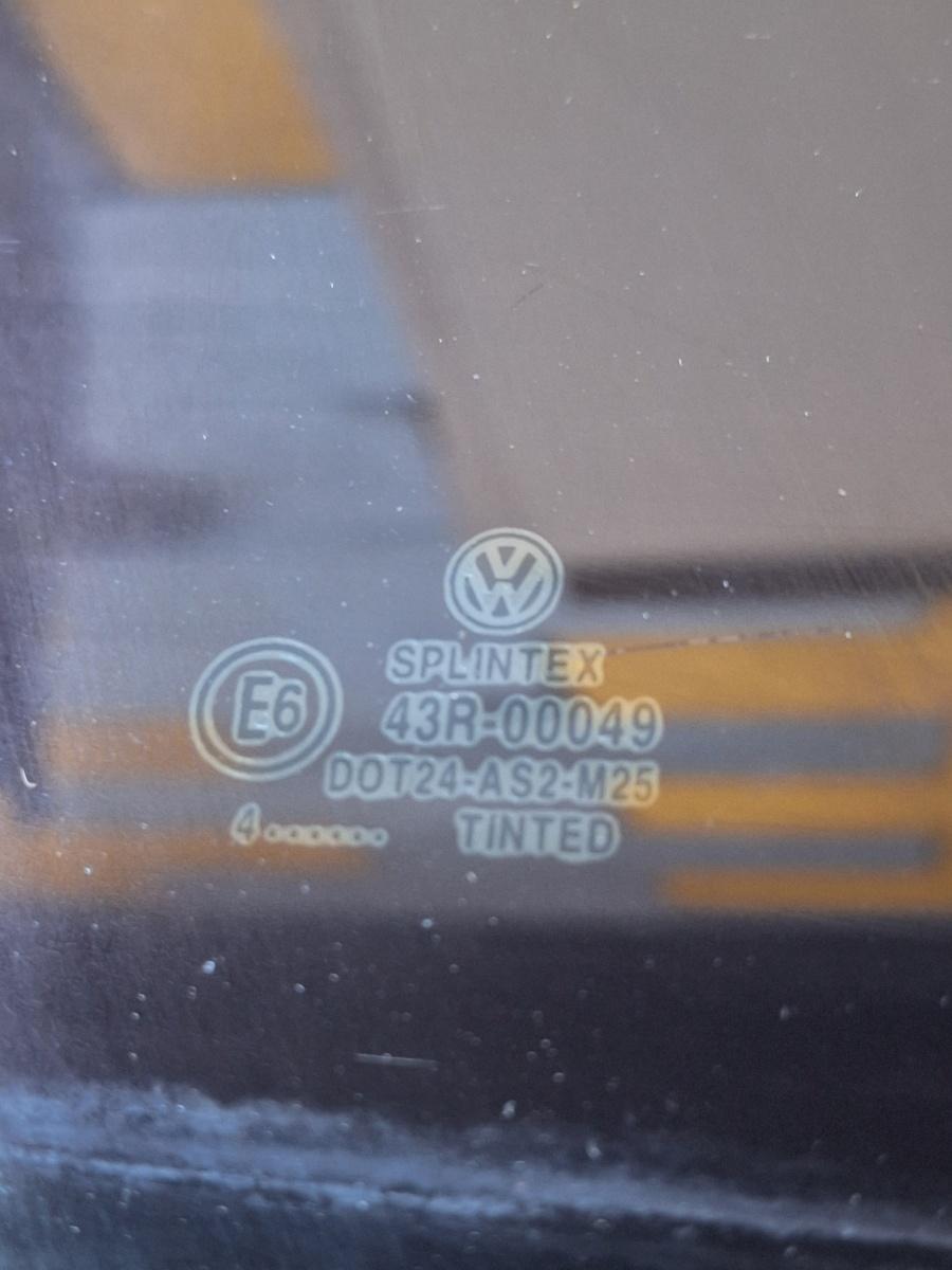 Geam portiera dreapta spate VOLKSWAGEN GOLF IV Variant 1J5 1999 - 2006 1.9 TDI ATD, AXR