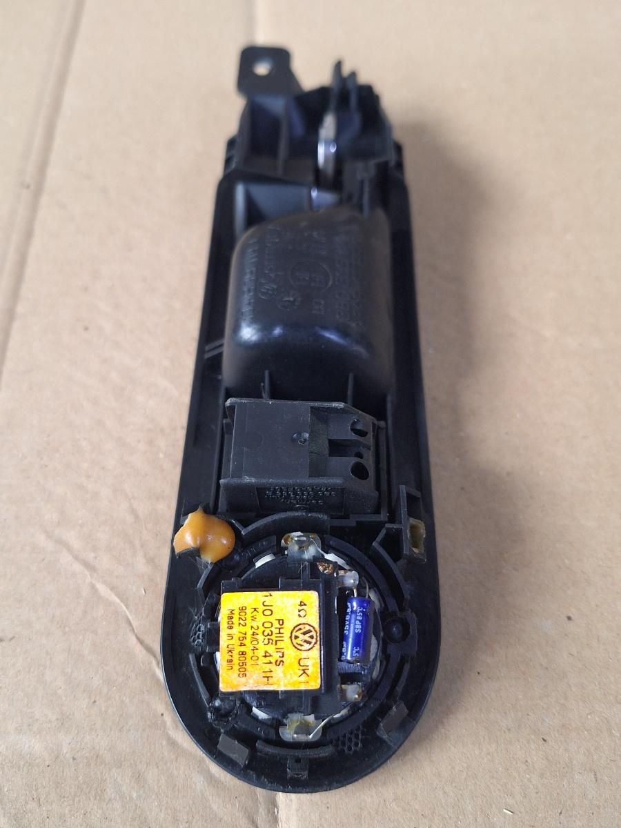 Maner interior portiera dreapta spate VOLKSWAGEN GOLF IV Variant 1J5 1999 - 2006 1.9 TDI ATD, AXR 3B0839114