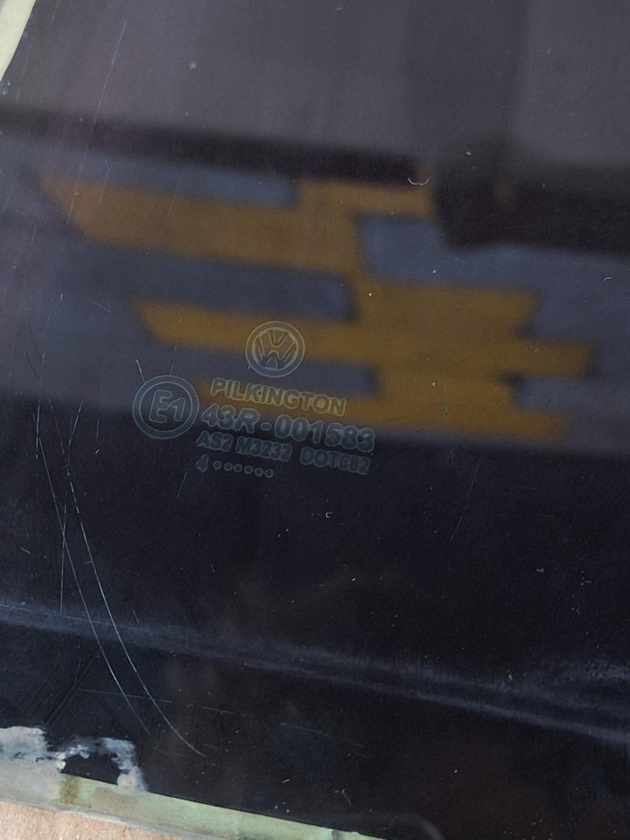 Geam fix portiera dreapta spate VOLKSWAGEN GOLF IV Variant 1J5 1999 - 2006 1.9 TDI ATD, AXR