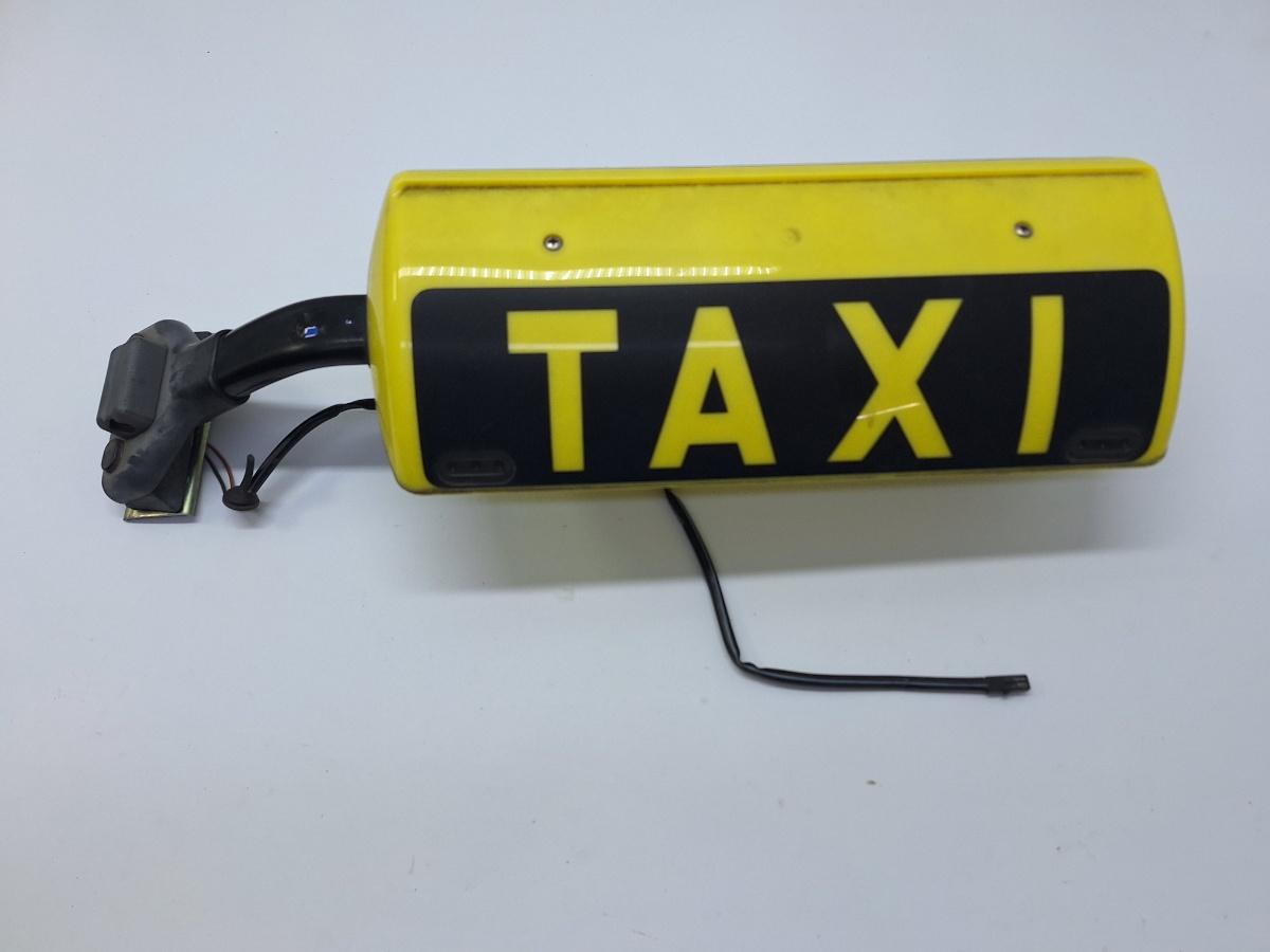 Caseta pentru taxi VOLKSWAGEN CADDY IV Estate SAB, SAJ 2015 -> 2.0 TDI CUUD, DFSD