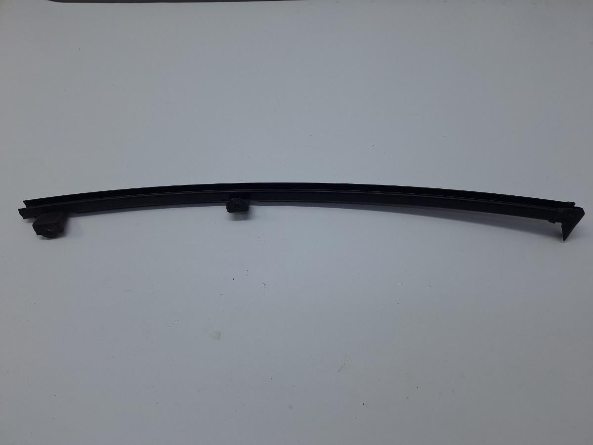 Cadru geam portiera spate dreapta TOYOTA COROLLA _E21_ 2018 -> 1.8 Hybrid 2ZR-FXE 6740712360