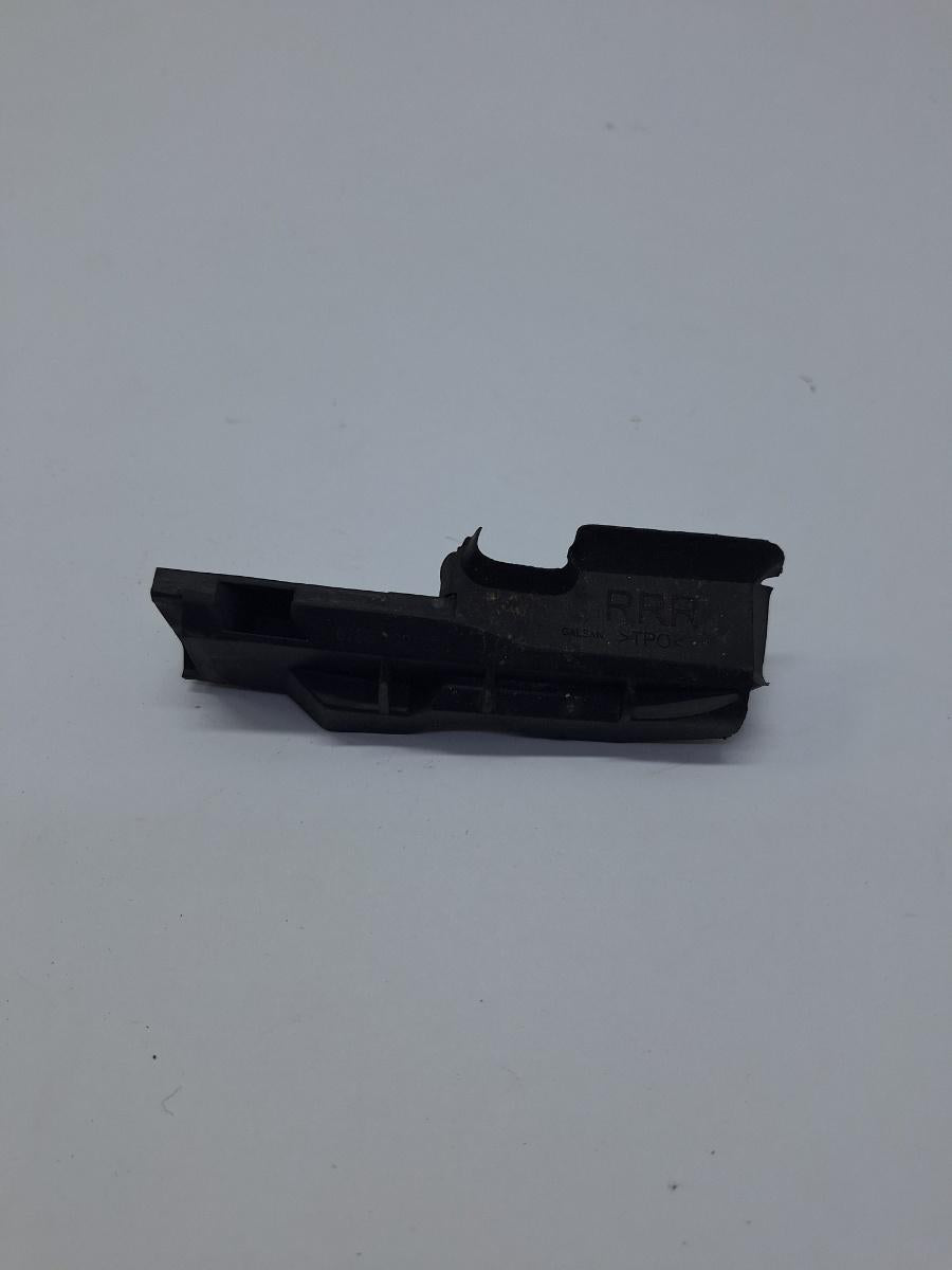 Cheder geam portiera spate dreapta TOYOTA COROLLA _E21_ 2018 -> 1.8 Hybrid 2ZR-FXE 6785702120