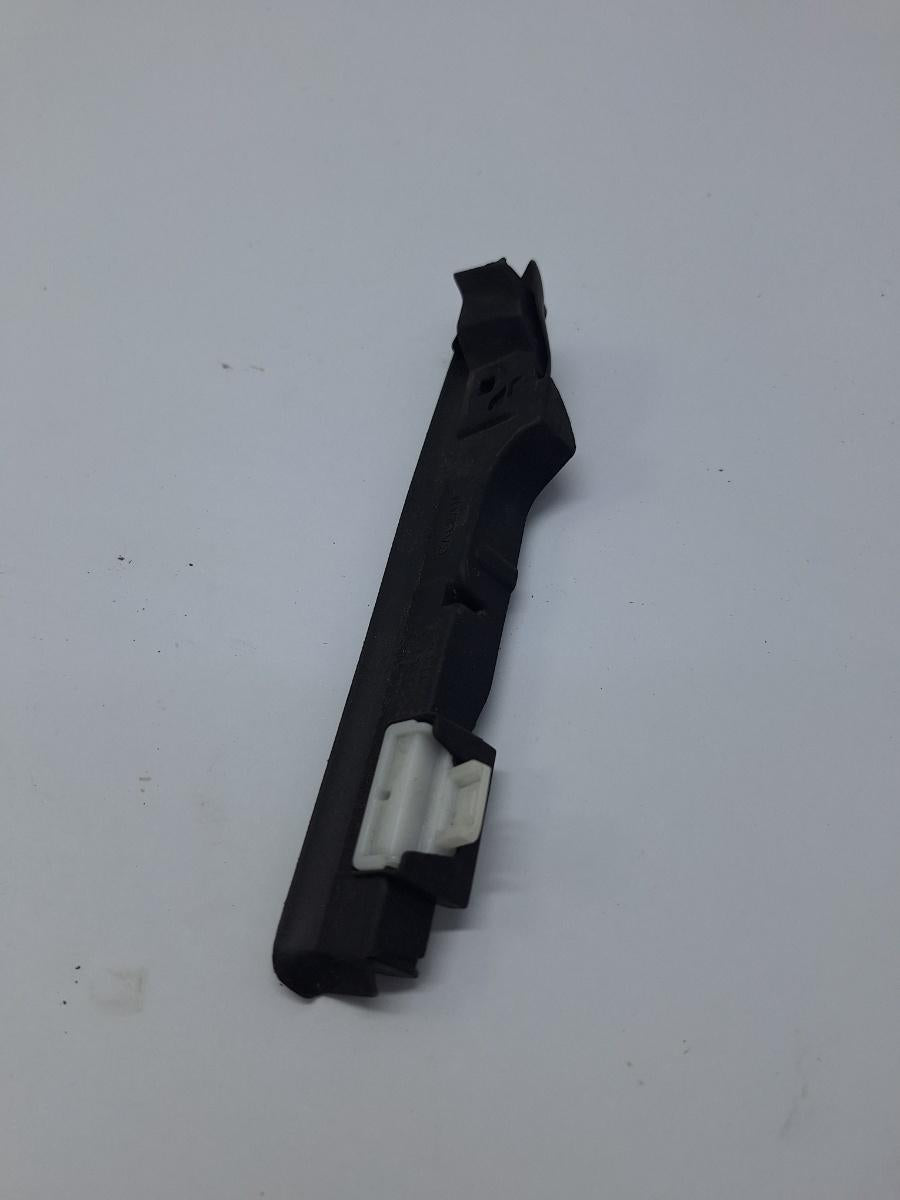 Cheder geam portiera spate dreapta TOYOTA COROLLA _E21_ 2018 -> 1.8 Hybrid 2ZR-FXE 6784302030