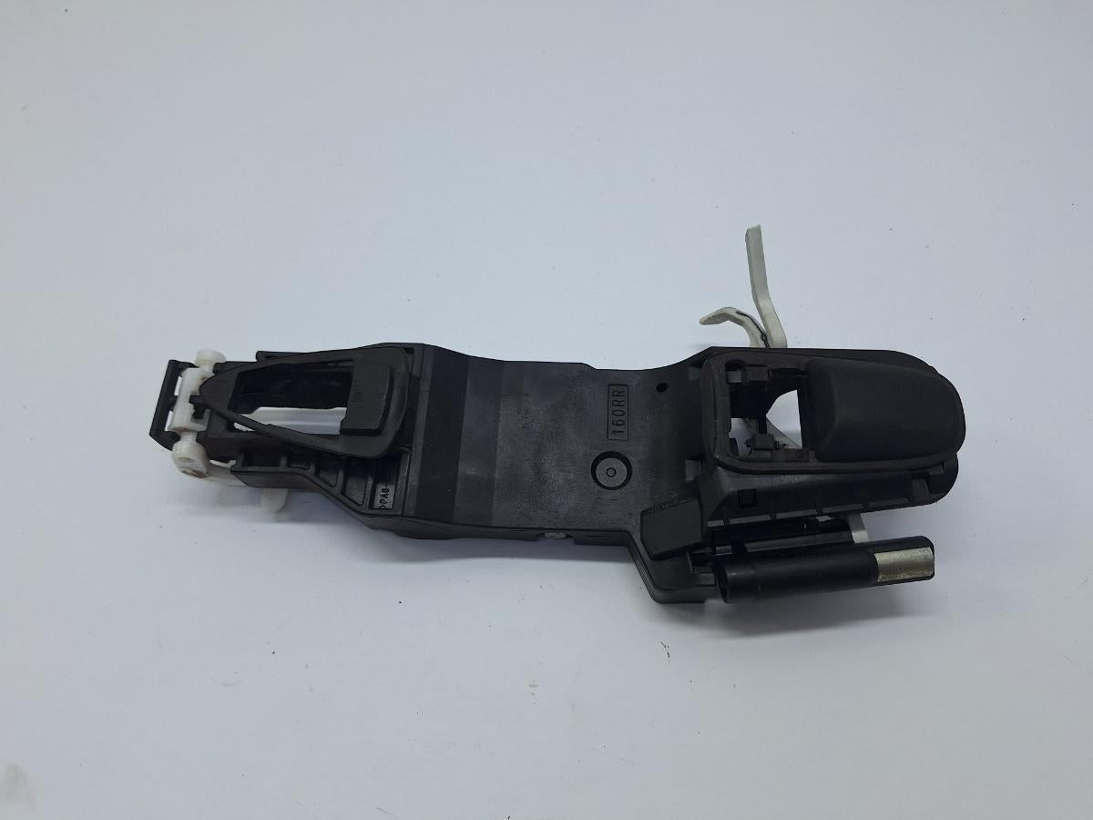 Suport maner exterior portiera spate dreapta TOYOTA COROLLA _E21_ 2018 -> 1.8 Hybrid 2ZR-FXE 6920302460