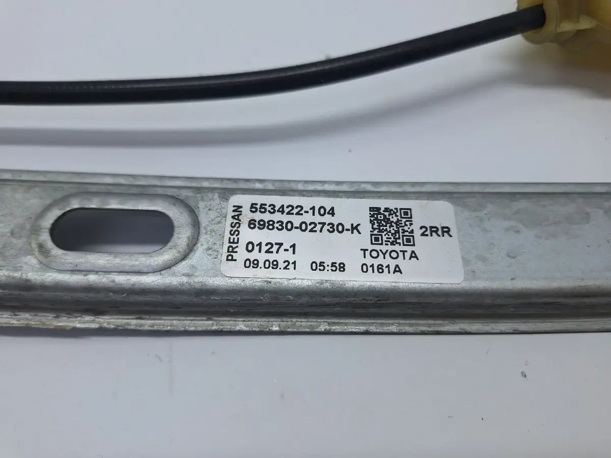 Macara geam dreapta spate TOYOTA COROLLA _E21_ 2018 -> 1.8 Hybrid 2ZR-FXE 8570102099