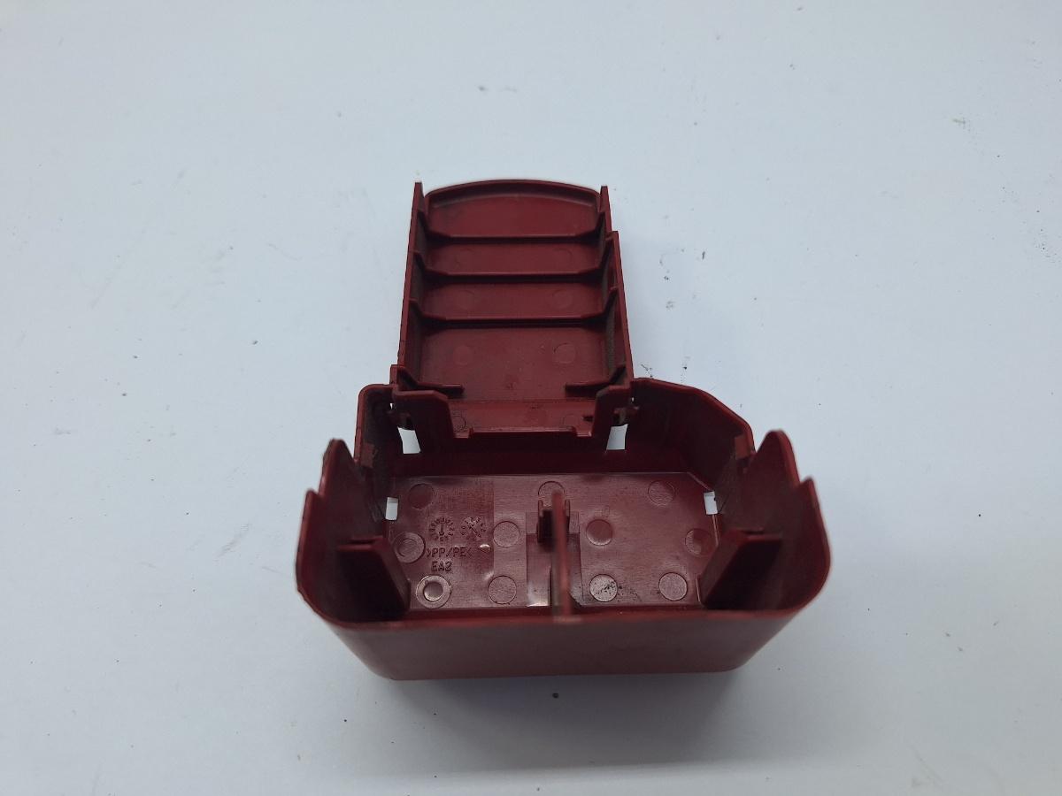 Protectie termica tavita baterie TOYOTA COROLLA _E21_ 2018 -> 1.8 Hybrid 2ZR-FXE 8262147020