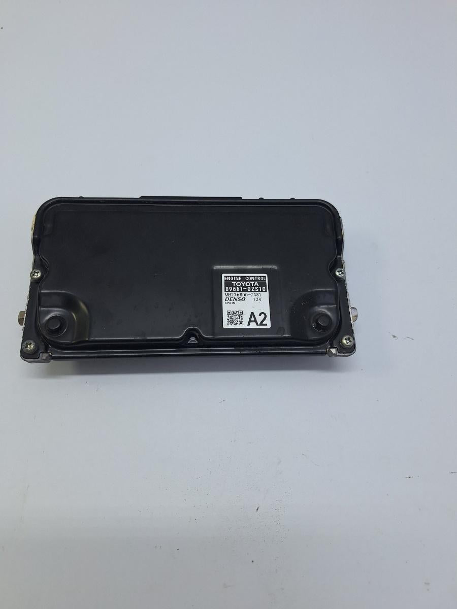 ECU modul/unitate de control motor TOYOTA COROLLA _E21_ 2018 -> 1.8 Hybrid 2ZR-FXE Denso MB276800-7481 896610ZS10