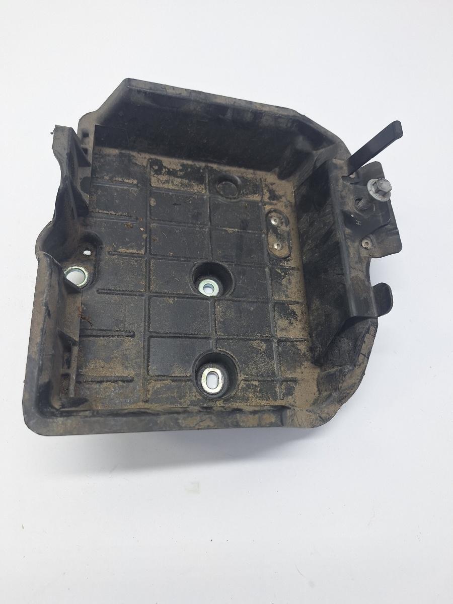Suport baterie TOYOTA COROLLA _E21_ 2018 -> 1.8 Hybrid 2ZR-FXE 74404-02800HV