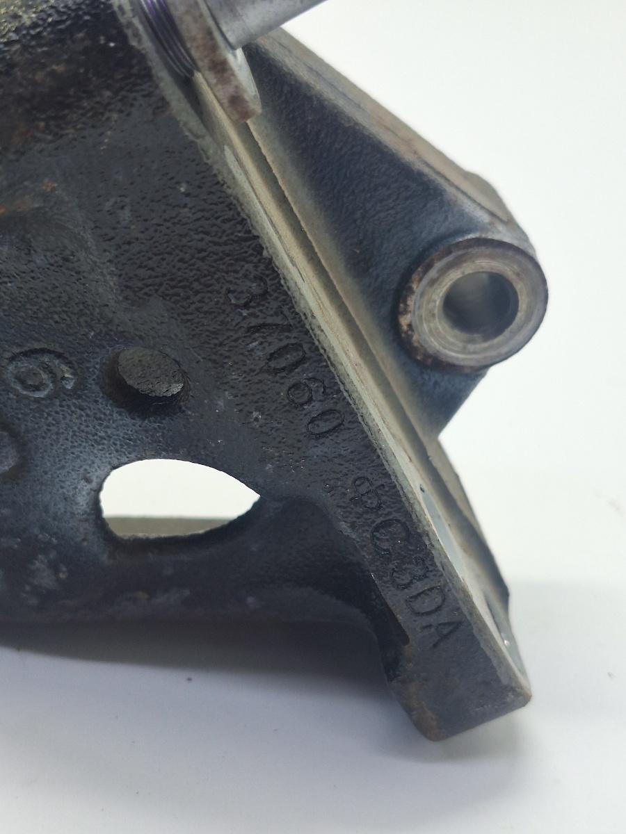 Suport tampon motor TOYOTA COROLLA _E21_ 2018 -> 1.8 Hybrid 2ZR-FXE 1231537060