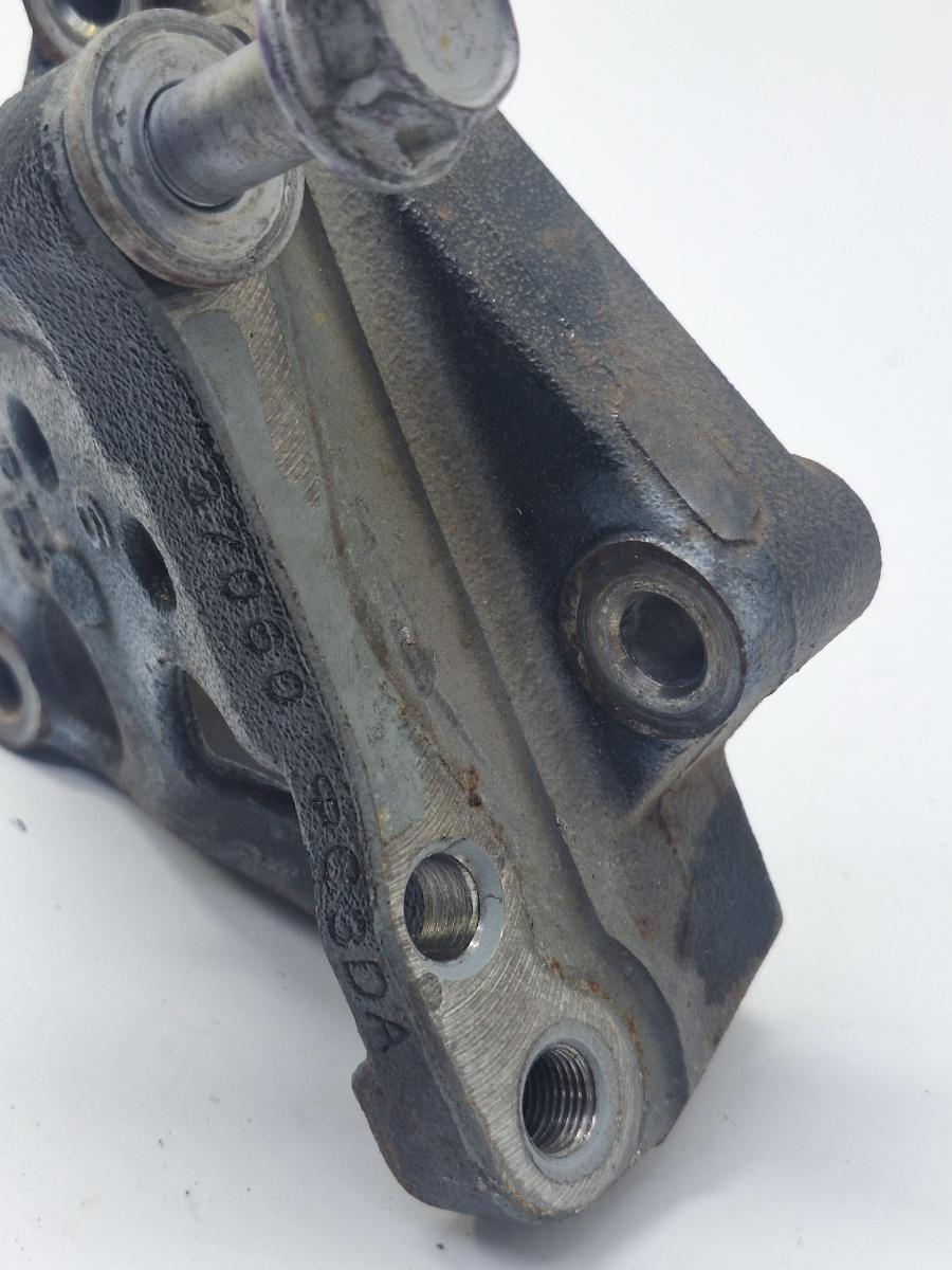 Suport tampon motor TOYOTA COROLLA _E21_ 2018 -> 1.8 Hybrid 2ZR-FXE 1231537060