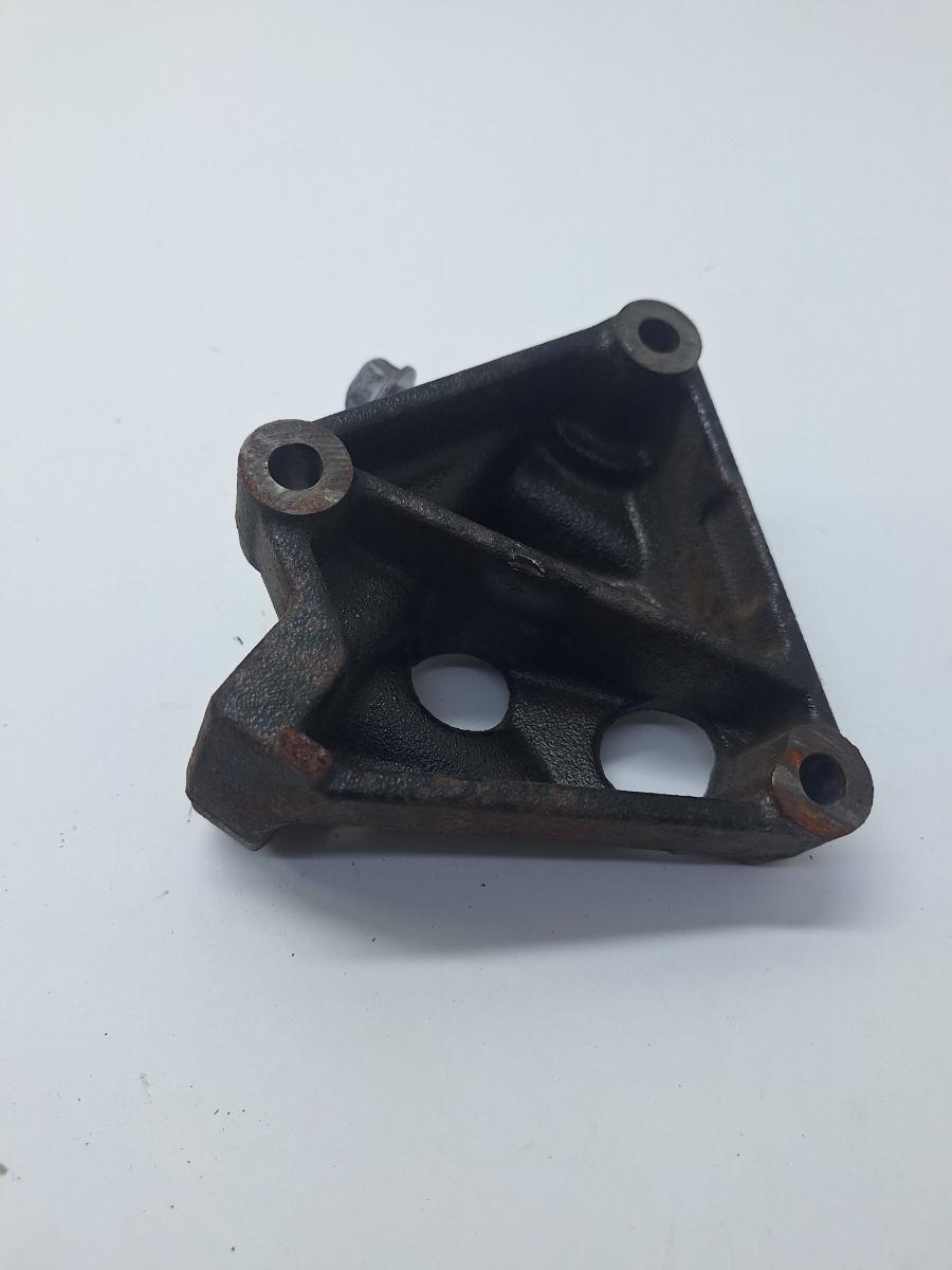 Suport tampon motor TOYOTA COROLLA _E21_ 2018 -> 1.8 Hybrid 2ZR-FXE 1231537060