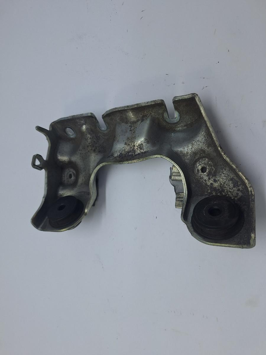 Suport inferior invertor/transformator TOYOTA COROLLA _E21_ 2018 -> 1.8 Hybrid 2ZR-FXE