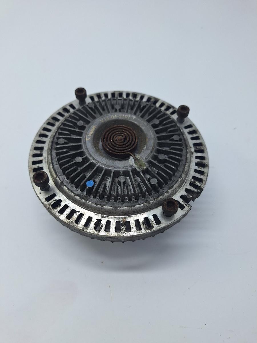 Ambreiaj vascocuplaj VOLKSWAGEN PASSAT 3B3 2000 - 2005 1.9 TDI AVB Vemo V15-04-2101-1 06B119145
