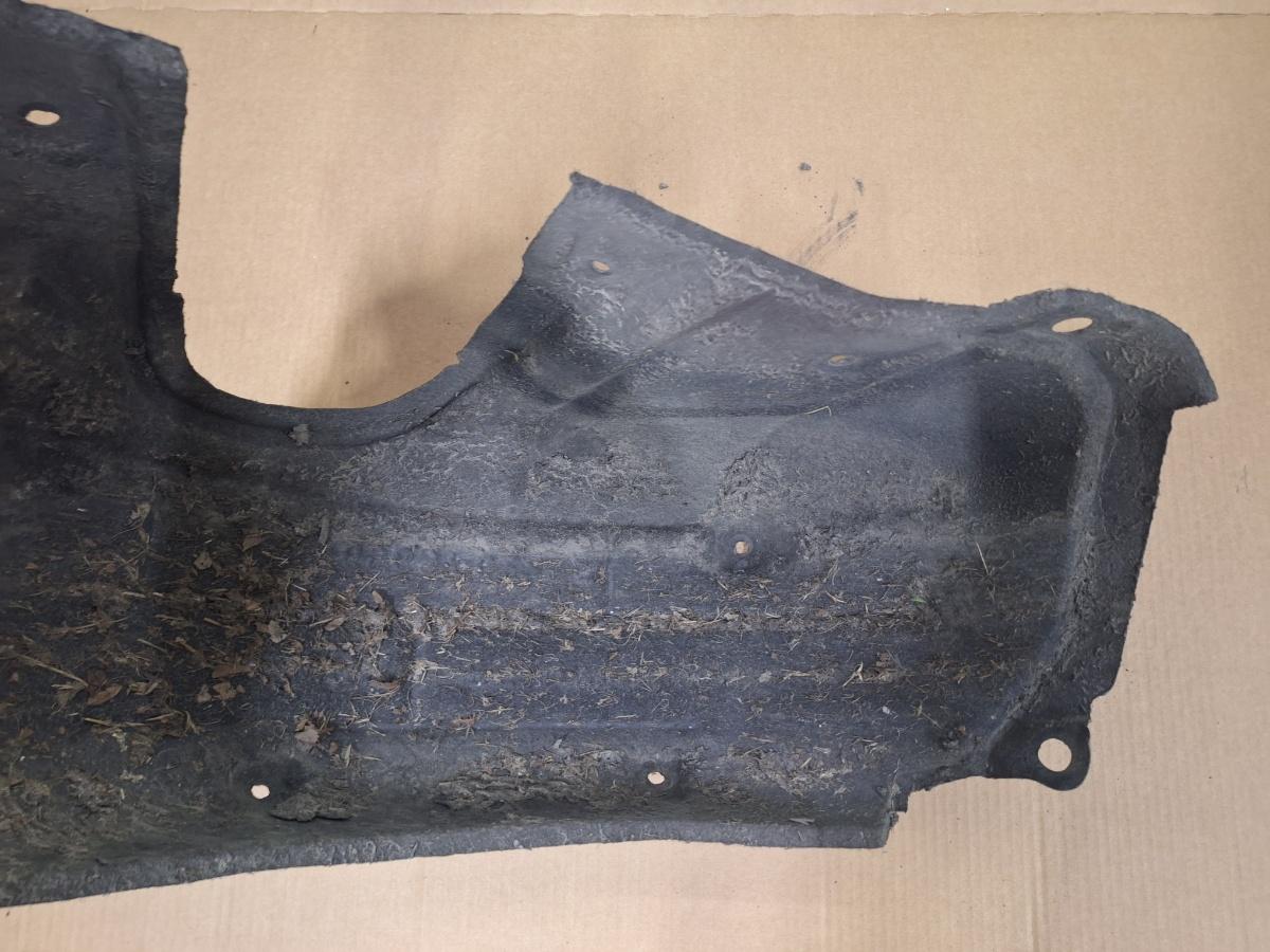 Carenaj roata spate dreapta TOYOTA COROLLA _E21_ 2018 -> 1.8 Hybrid 2ZR-FXE 6563702200