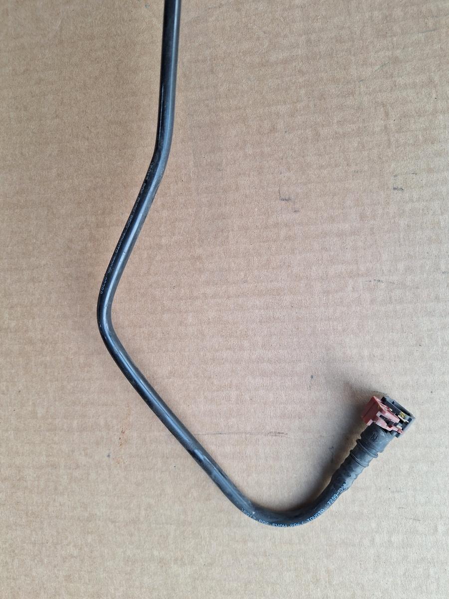 Conducta rezervor combustibil TOYOTA COROLLA _E21_ 2018 -> 1.8 Hybrid 2ZR-FXE 77209-02380