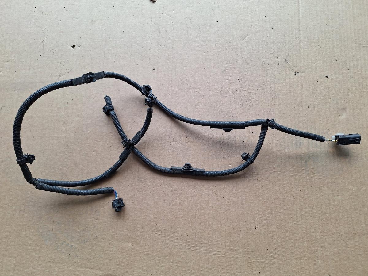 Cablaj compartiment motor stanga fata TOYOTA COROLLA _E21_ 2018 -> 1.8 Hybrid 2ZR-FXE 8211902070
