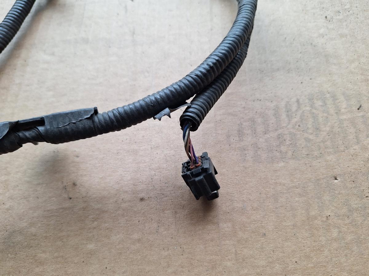 Cablaj compartiment motor stanga fata TOYOTA COROLLA _E21_ 2018 -> 1.8 Hybrid 2ZR-FXE 8211902070