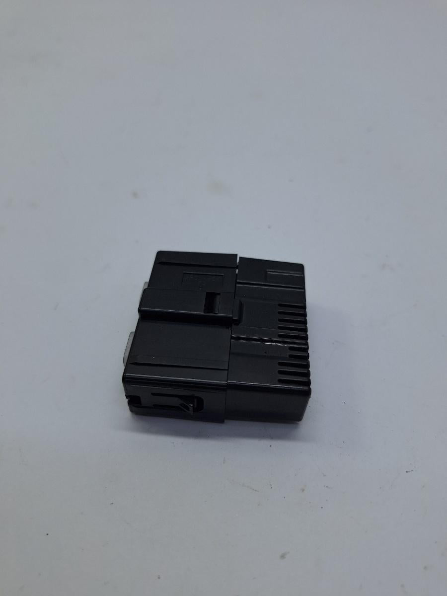 Conector priza USB SKODA KAMIQ [ 2018 -> ] 1.5 TSI ACT EVO DPCA 3G5035954A