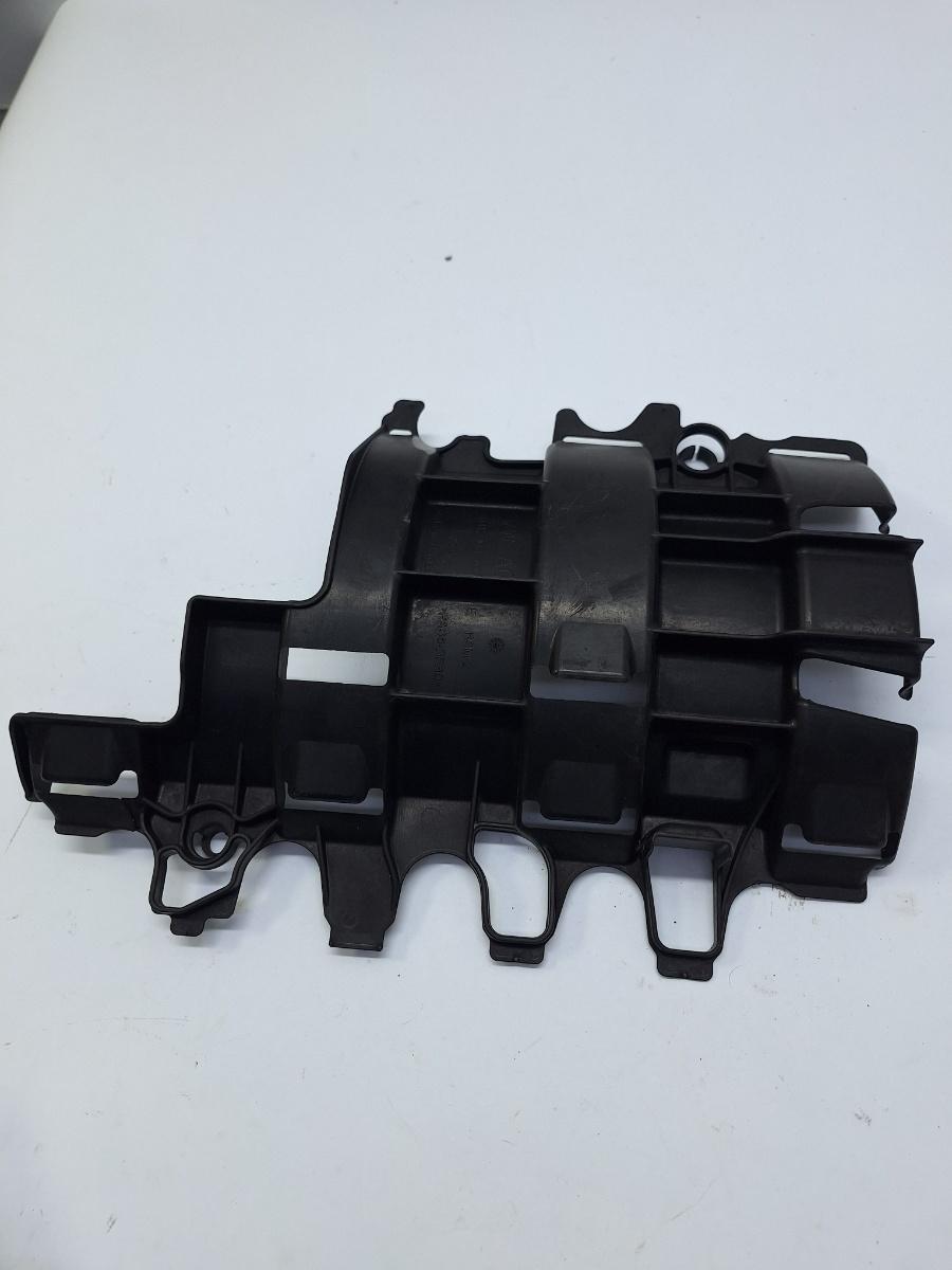 Separator ulei, ventilatie VOLKSWAGEN PASSAT Variant 3G5 2014 -> 2.0 TDI CRLB, DBGA, DFGA 04L103623E