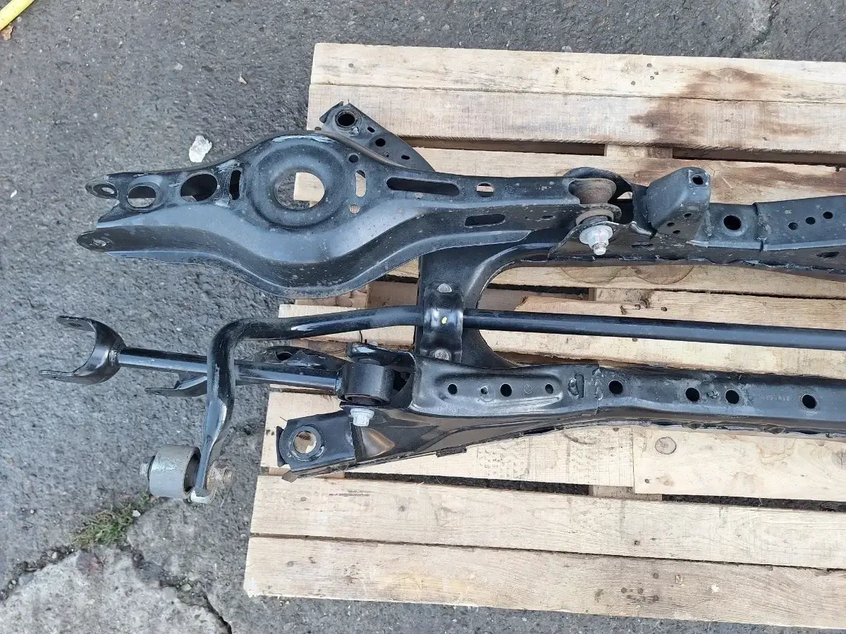 Punte spate TOYOTA COROLLA _E21_ 2018 -> 1.8 Hybrid 2ZR-FXE 48760F4010