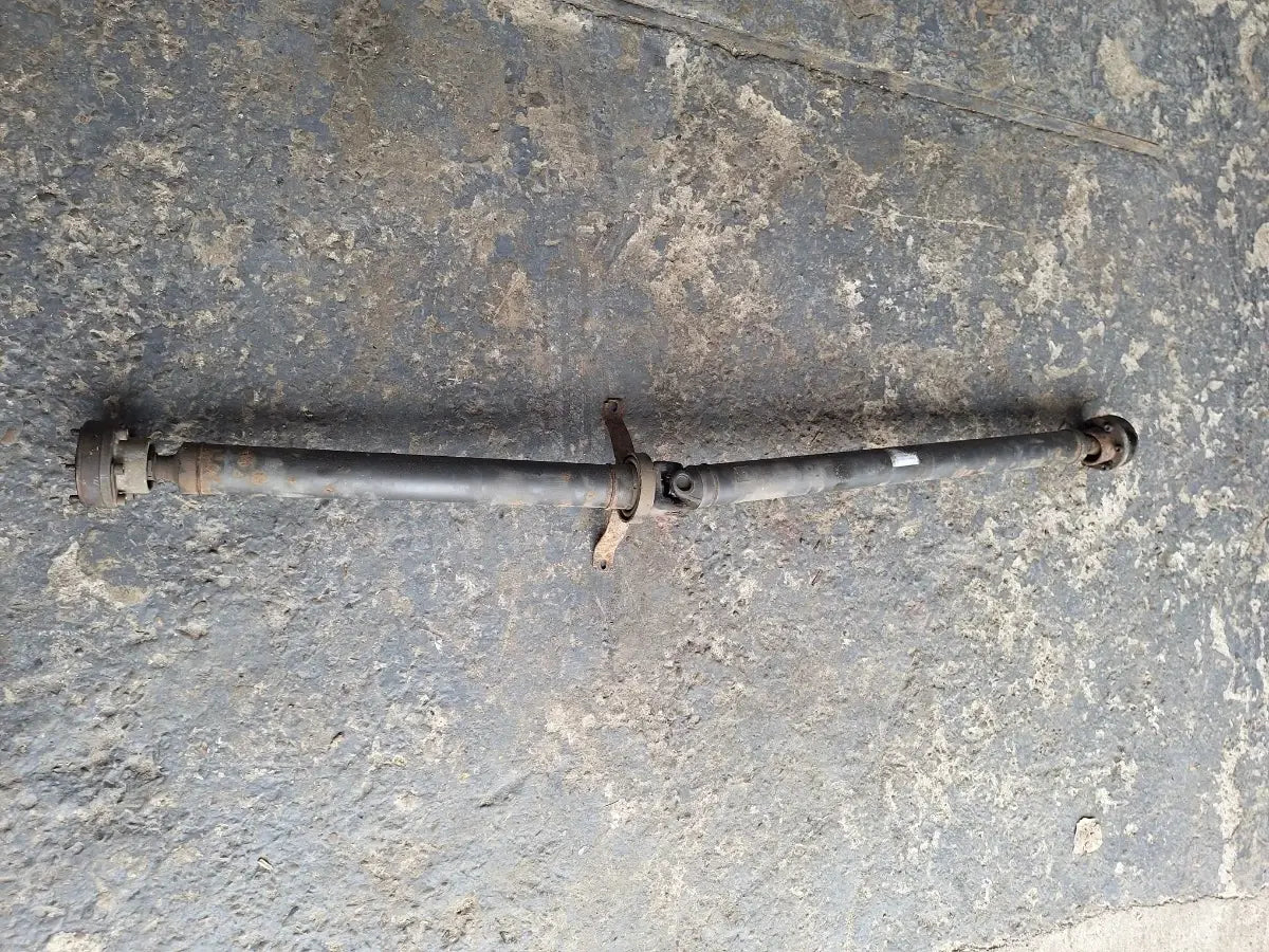 Arbore cardanic centru mijloc VOLKSWAGEN PASSAT Variant 3B6 2000 - 2005 1.9 TDI AVF, AWX 3B0521101S