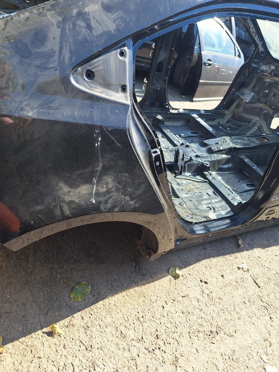 Aripa spate dreapta TOYOTA COROLLA _E21_ 2018 -> 1.8 Hybrid 2ZR-FXE 6160102650