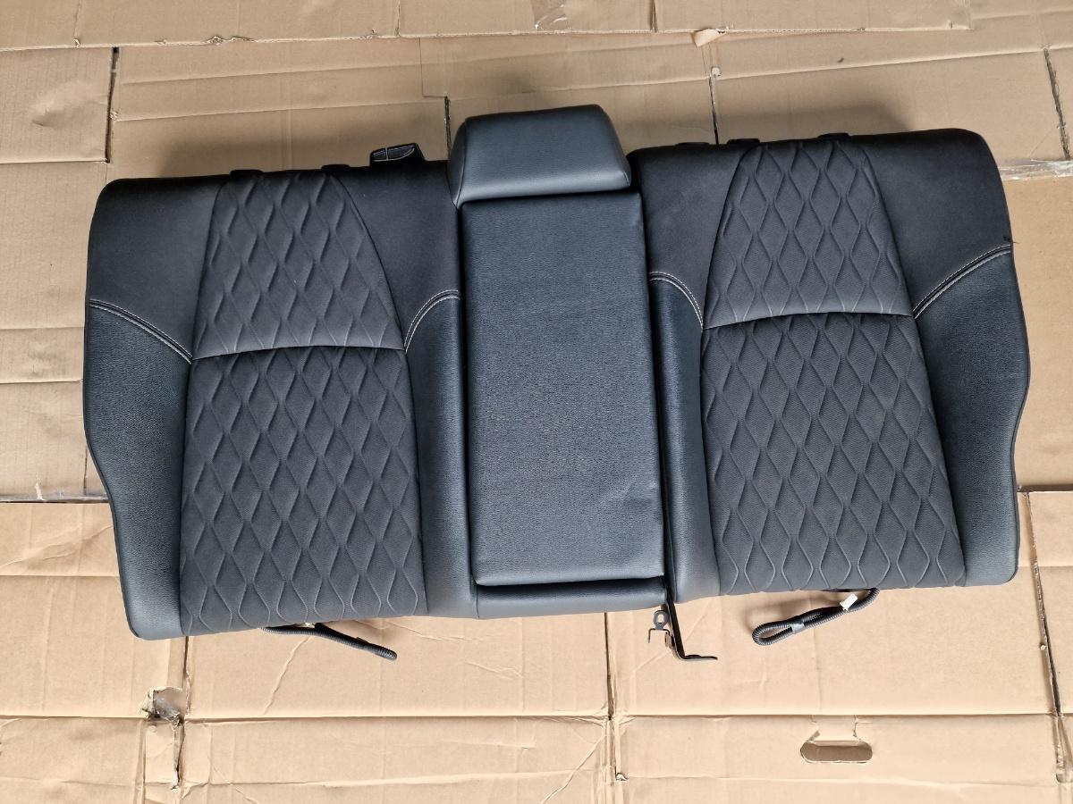Bancheta spate TOYOTA COROLLA _E21_ 2018 -> 1.8 Hybrid 2ZR-FXE 710770ZK71C4