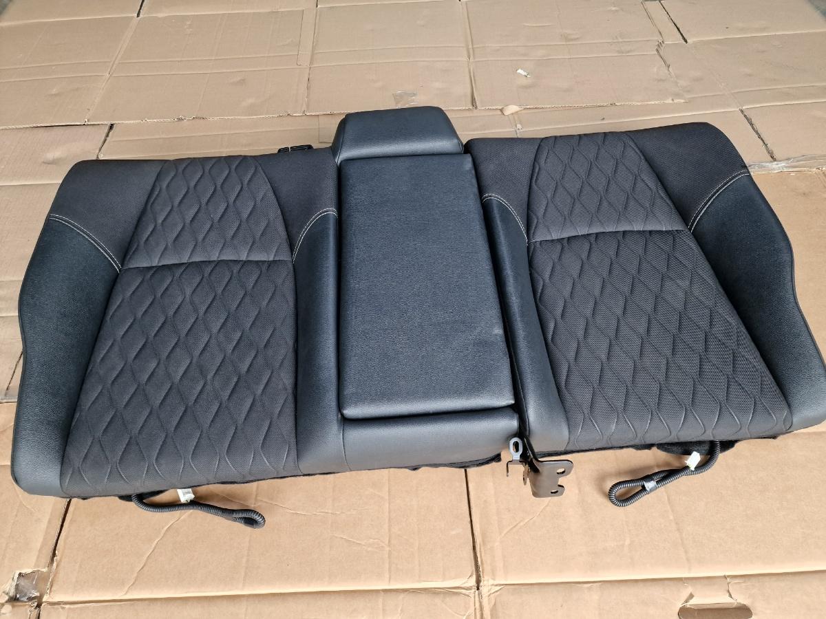 Bancheta spate TOYOTA COROLLA _E21_ 2018 -> 1.8 Hybrid 2ZR-FXE 710770ZK71C4