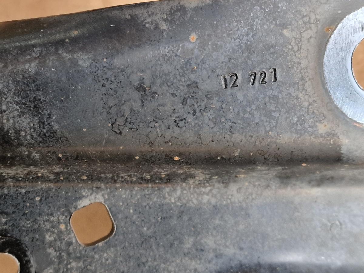Brat control spate dreapta TOYOTA COROLLA _E21_ 2018 -> 1.8 Hybrid 2ZR-FXE 48760F4010