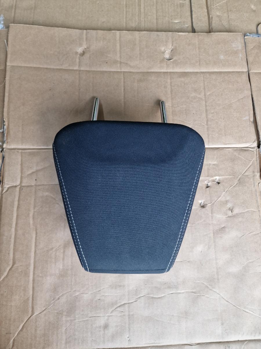 Tetiera scaun fata dreapta TOYOTA COROLLA _E21_ 2018 -> 1.8 Hybrid 2ZR-FXE 7191002U70C0