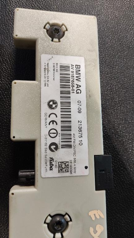 Antena diversity bmw e82 e90 e92 seria 1 seria 3 65209187658 9187658 65206928934 6928934