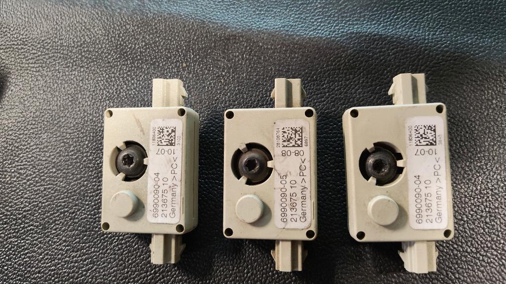 Amplificator antena bmw 65246990090 6990090 6990090-04 6990090-05 21367519 11836400 28108764