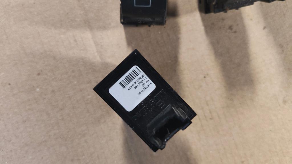BUTON GEAM BMW F07 F10 F11 F18 F06 F12 F13 F01 F02 F03 F04 I8 61319241949 9241949 61319163527 9163527 11W26E04