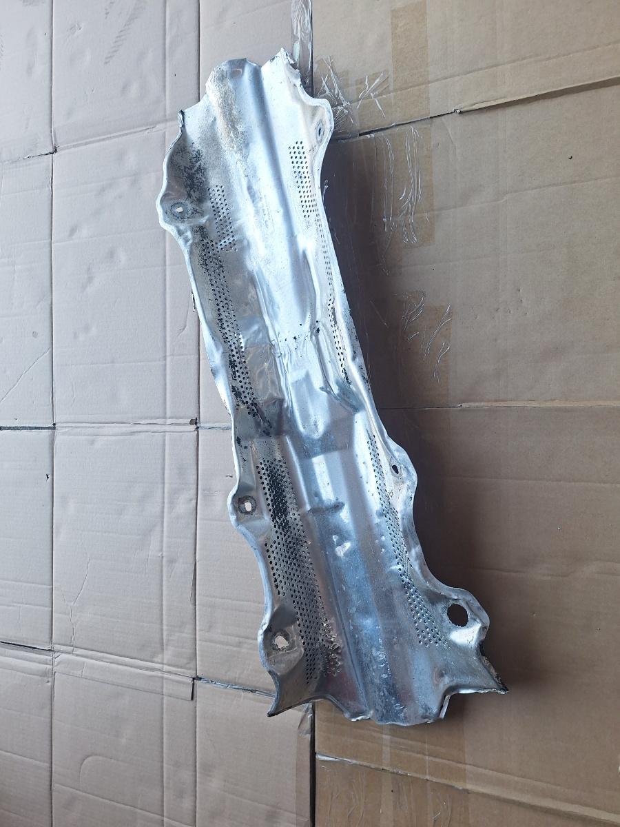 Scut termic teava de esapament VOLKSWAGEN PASSAT Variant 3B6 2000 - 2005 1.9 TDI AVF, AWX 3B0804160C