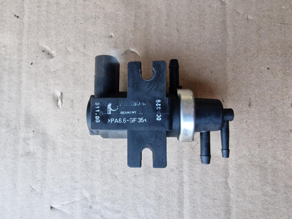 Supapa de vacuum VOLKSWAGEN PASSAT Variant 3B6 2000 - 2005 1.9 TDI AVF, AWX 1J0906627