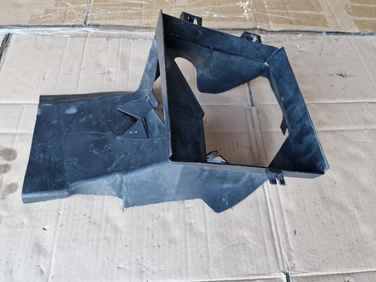 Deflector aer intercooler VOLKSWAGEN PASSAT Variant 3B6 2000 - 2005 1.9 TDI AVF, AWX 3B0121467C