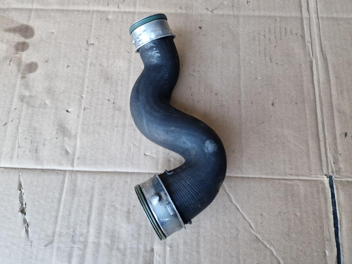 Furtun intercooler VOLKSWAGEN PASSAT Variant 3B6 2000 - 2005 1.9 TDI AVF, AWX 3B0145828G