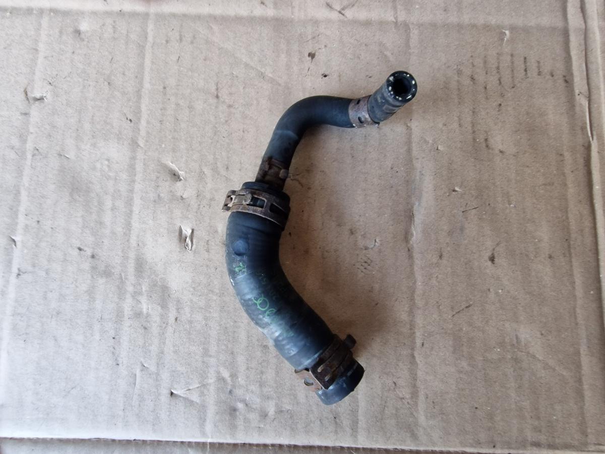 Furtun apa VOLKSWAGEN PASSAT Variant 3B6 2000 - 2005 1.9 TDI AVF, AWX 8D0203515