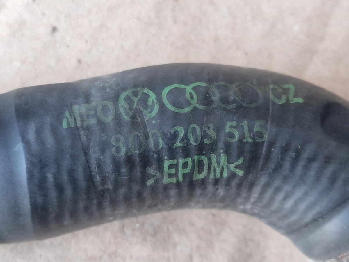 Furtun apa VOLKSWAGEN PASSAT Variant 3B6 2000 - 2005 1.9 TDI AVF, AWX 8D0203515