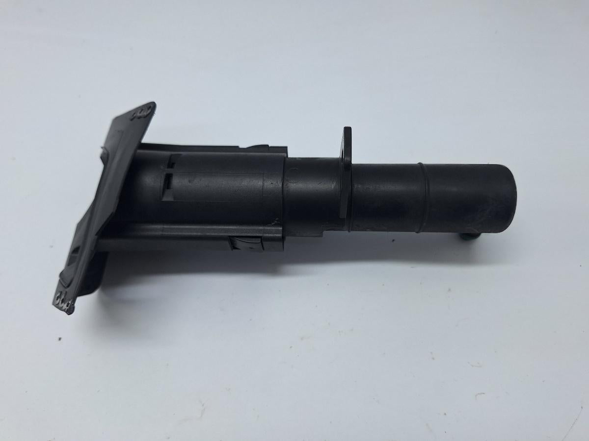 Duze spalator faruri stanga fata VOLKSWAGEN GOLF VI 5K1 2008 - 2013 2.0 TDI CBDC, CLCA 5K0955978A